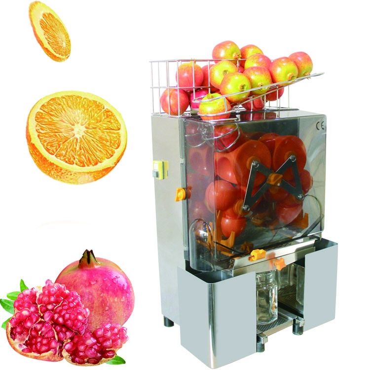 Máquina alaranjada industrial do Juicer das frutas e legumes frescas para o hotel